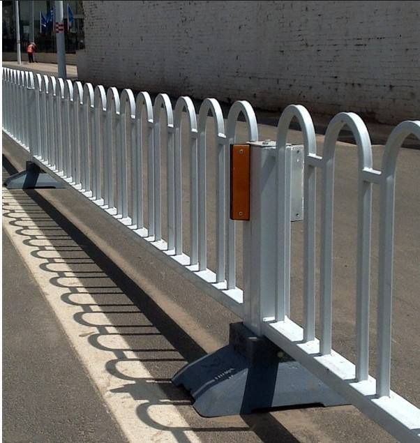 城市道路景观提升，少不了花箱护栏！