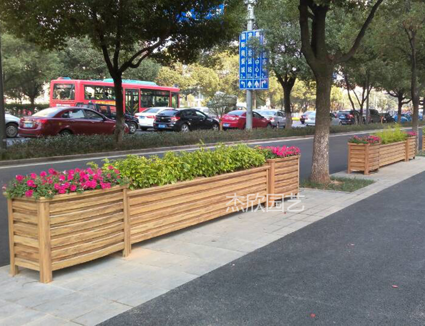 选购组合花箱有哪些注意事项？