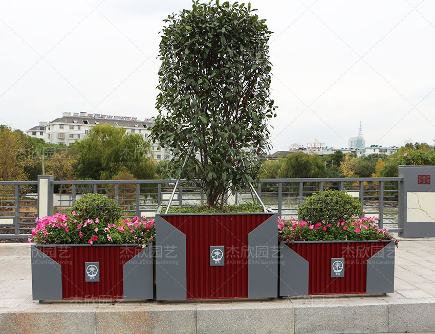 不锈钢板花箱有哪些优势？