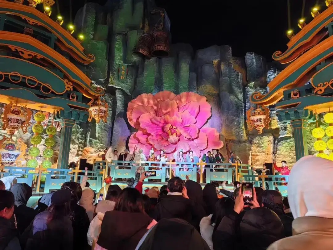 杰欣“微改造”扮靓长三角首座不夜城